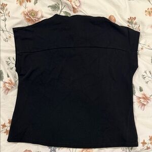 Cable & Gauge Classic Black Short Sleeve Top
